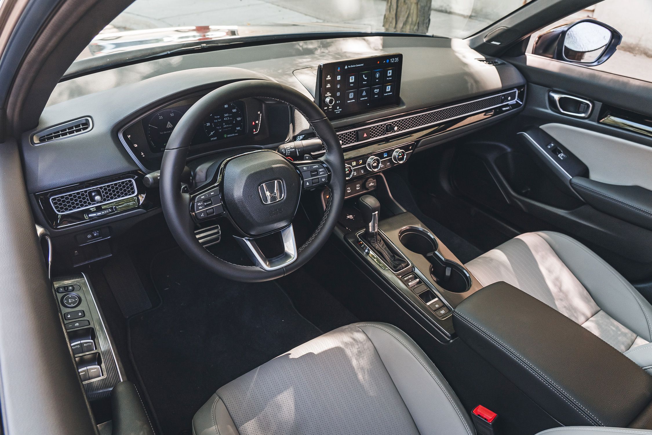 2025-honda-civic-sport-touring-hybrid-120-66ba34e49dc8f
